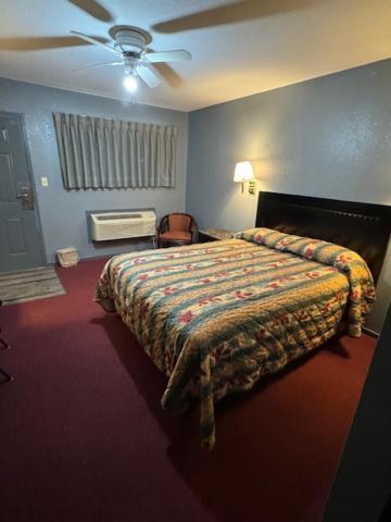 Pratt Budget Inn Zewnętrze zdjęcie