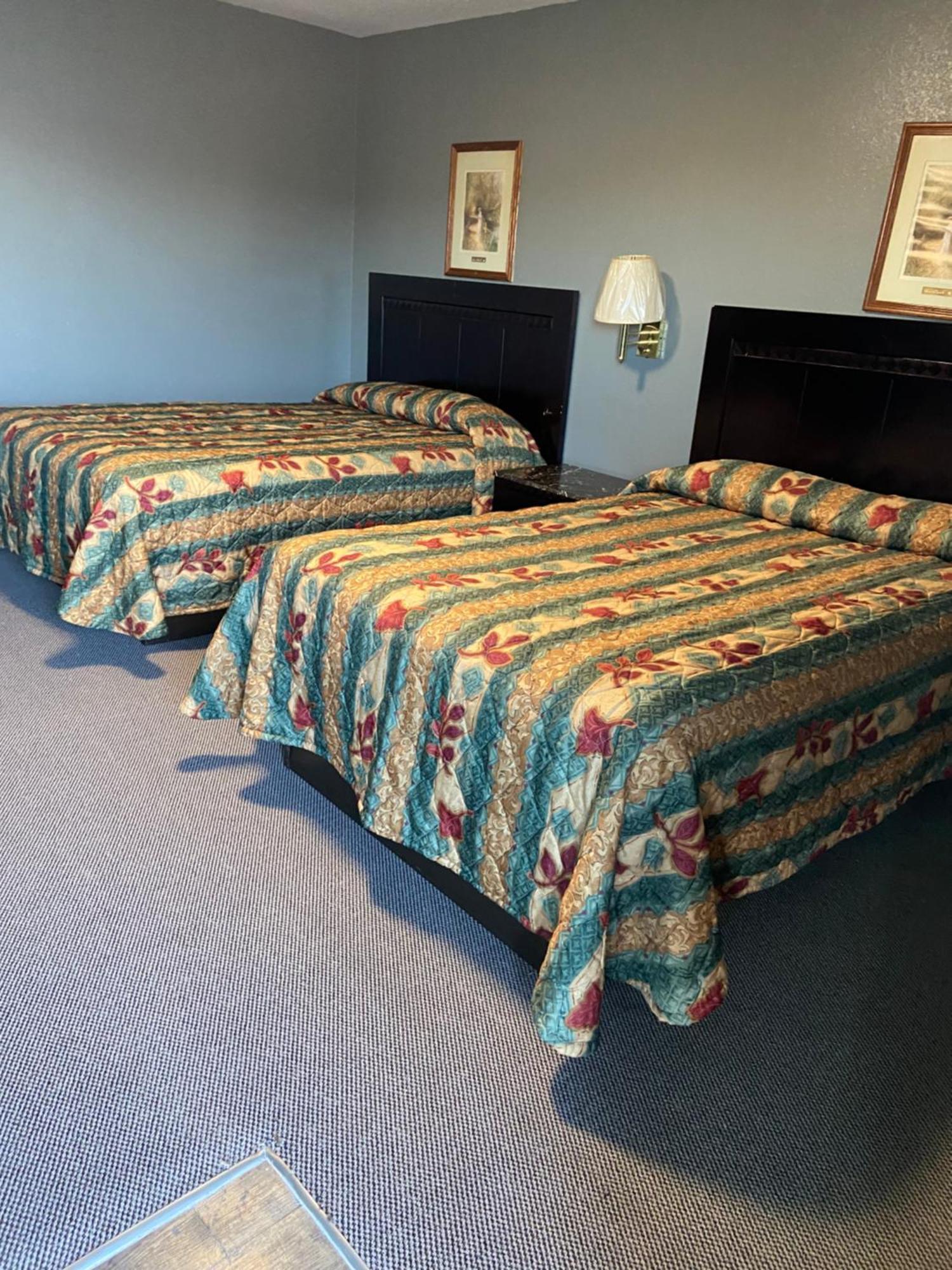 Pratt Budget Inn Zewnętrze zdjęcie